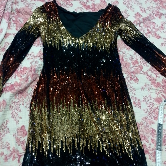 sequin cocktail dress - Picture 3 of 7
